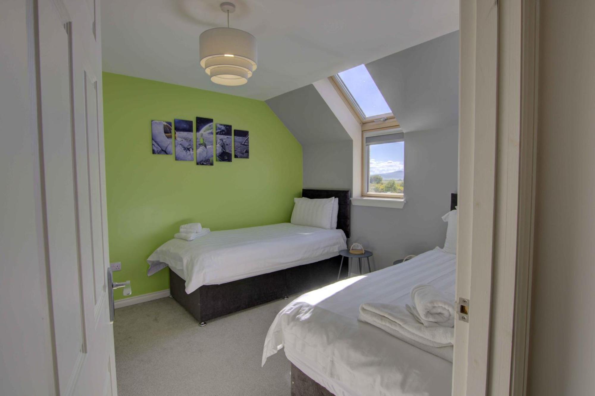 3 Mackay Road, Dornoch Villa Exterior photo